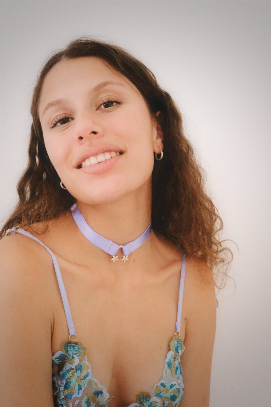 Daisy Blue Choker